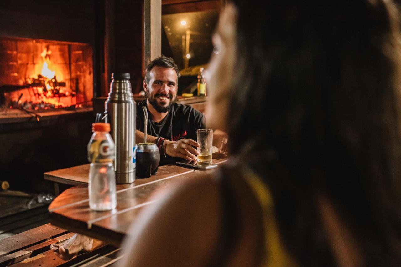 Mar De Fondo Hostel プンタ・デル・ディアブロ エクステリア 写真
