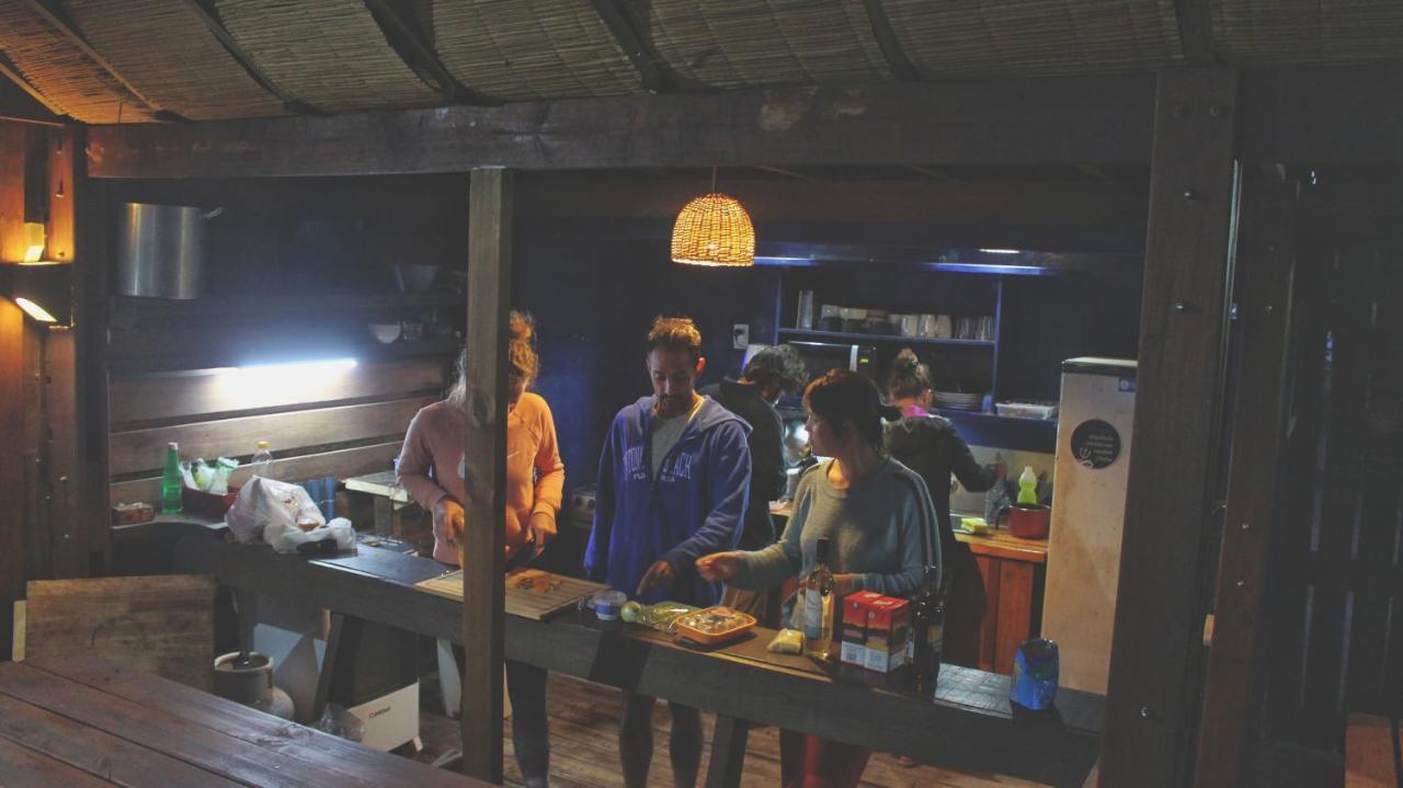 Mar De Fondo Hostel プンタ・デル・ディアブロ エクステリア 写真
